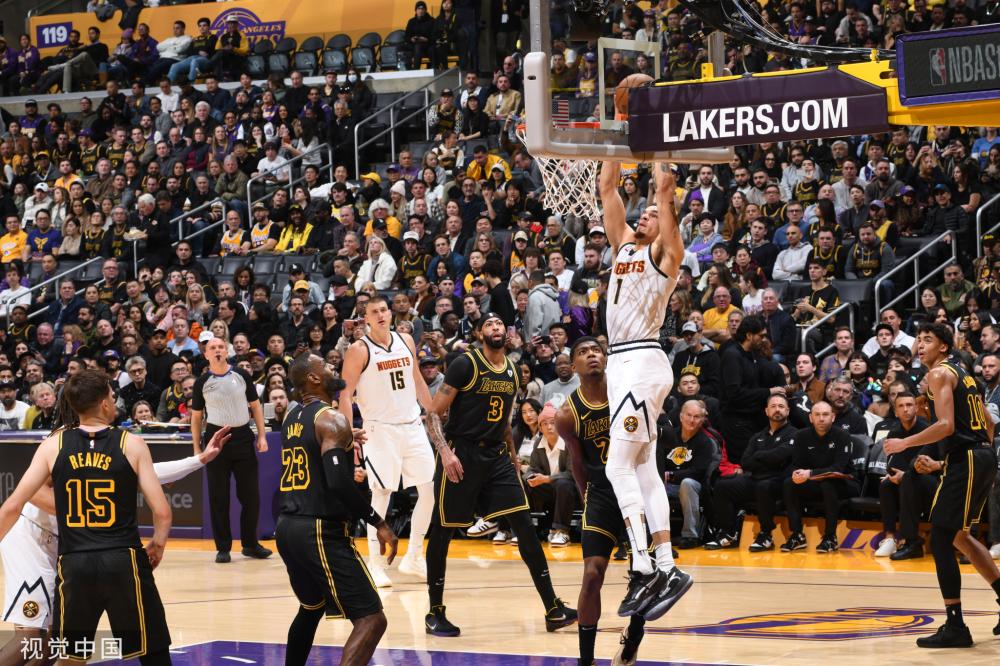 在关键时刻 在关键时刻