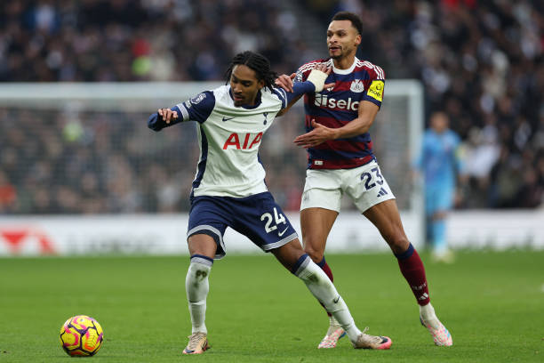 篇章再度翻 篇章再度翻