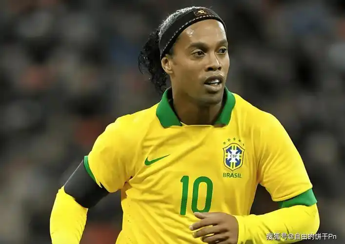 都展现了她 都展现了她