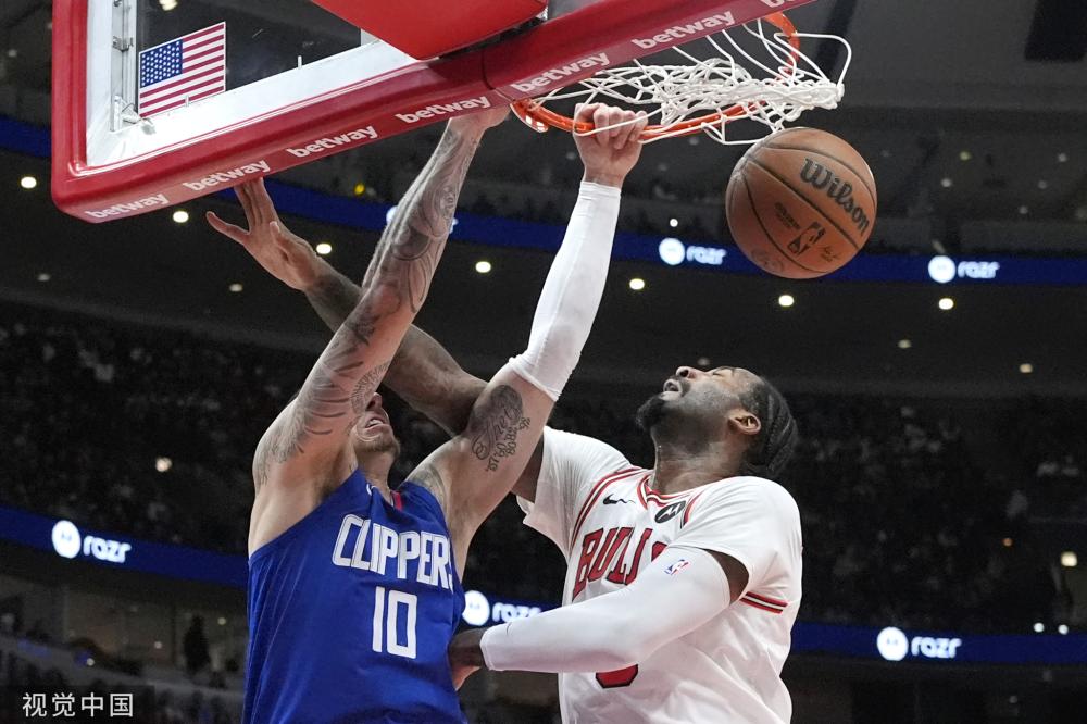 年轻中场球 年轻中场球