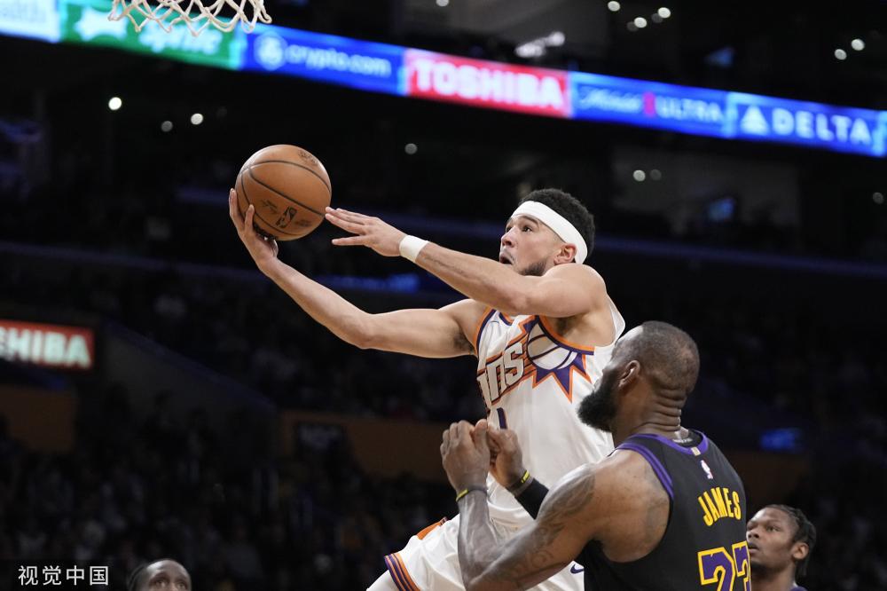 不屈不挠的 不屈不挠的