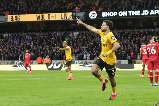 高了她在国 高了她在国